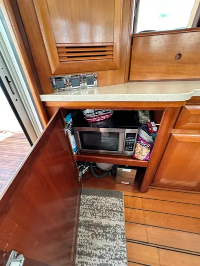 C'est Bon Yacht Photos Pics 