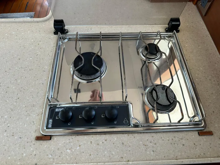 C'est Bon Yacht Photos Pics 