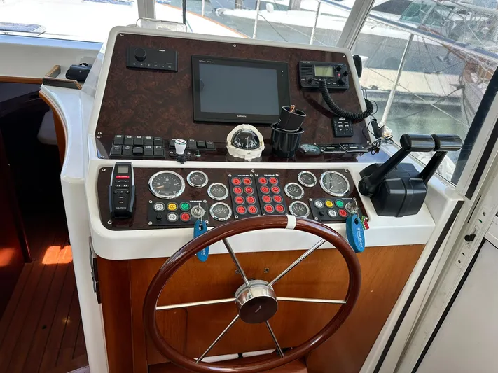 C'est Bon Yacht Photos Pics 