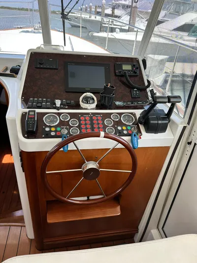 C'est Bon Yacht Photos Pics 