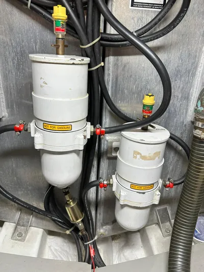 C'est Bon Yacht Photos Pics 