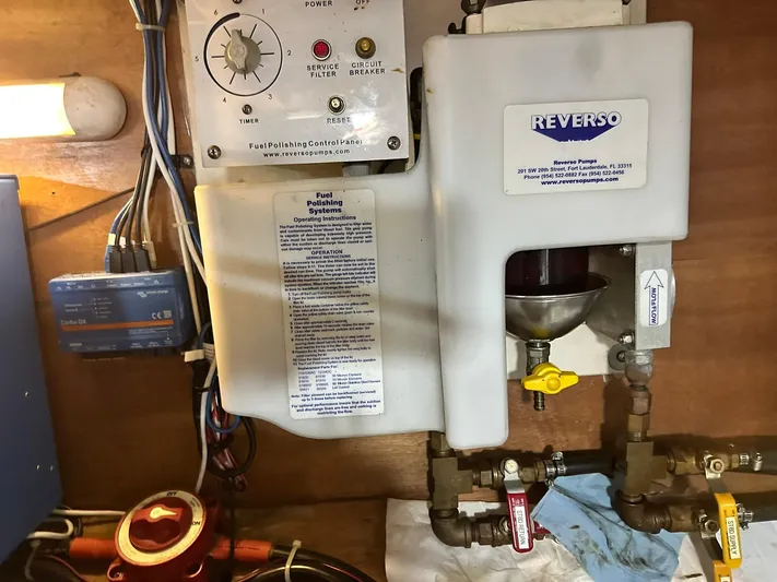 C'est Bon Yacht Photos Pics 