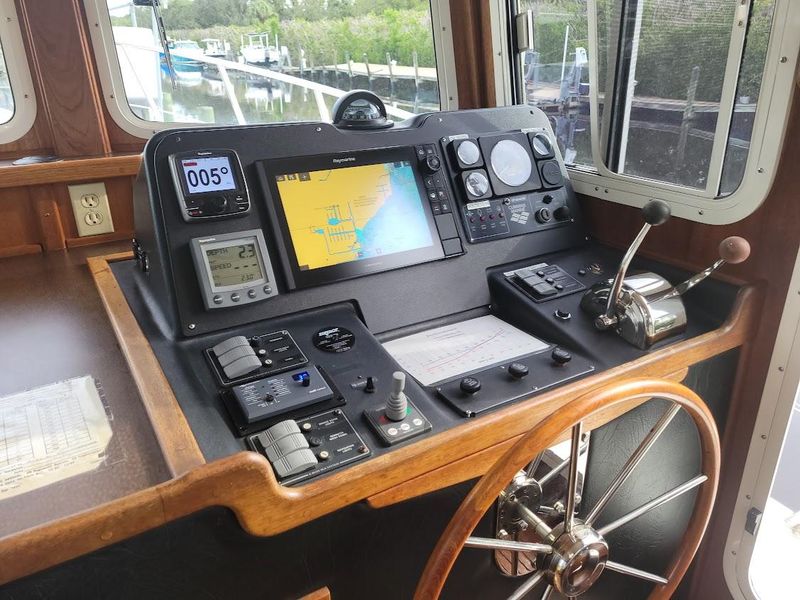 2004 American Tug Pilothouse Tug Trawler