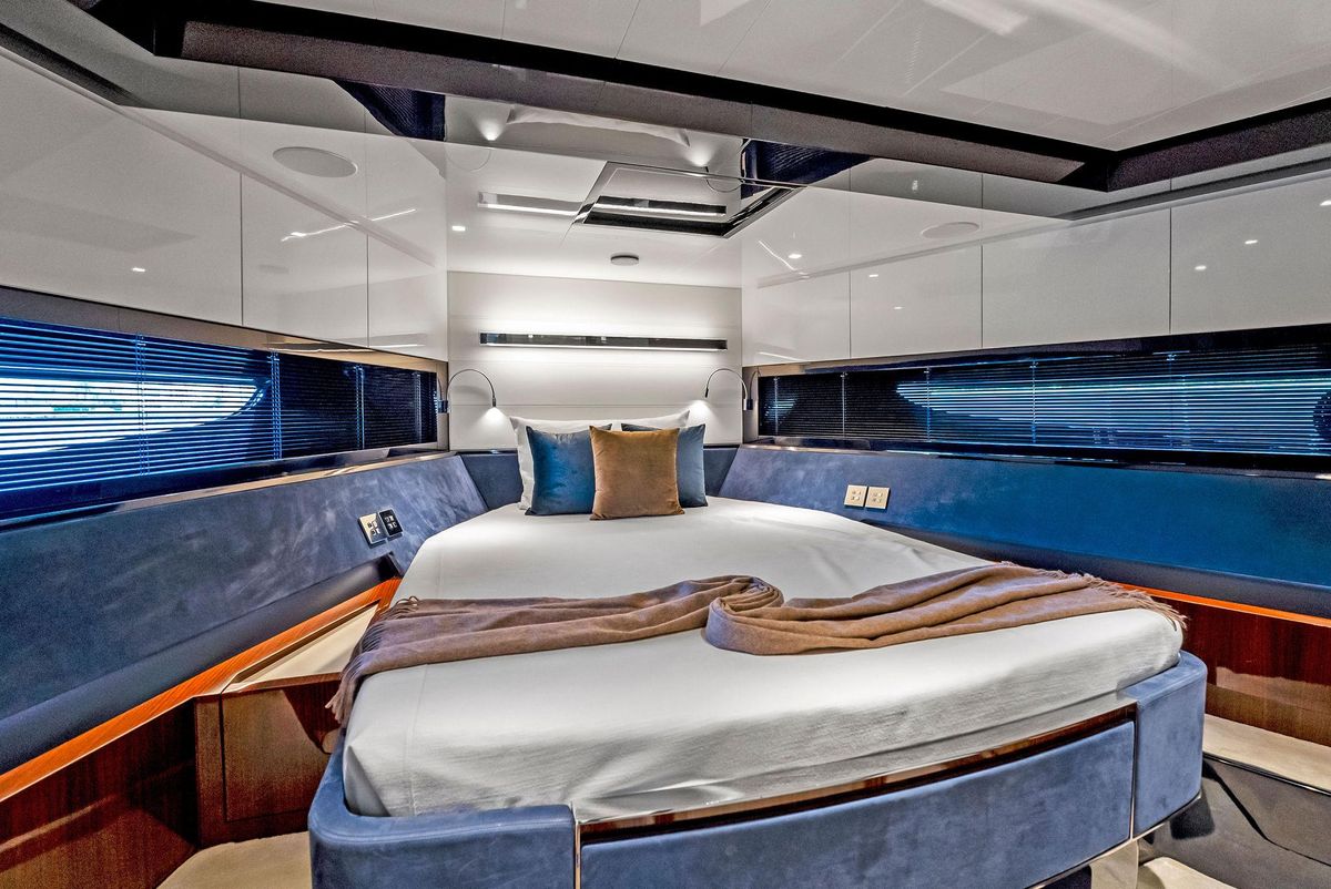 2020 Riva 66 
