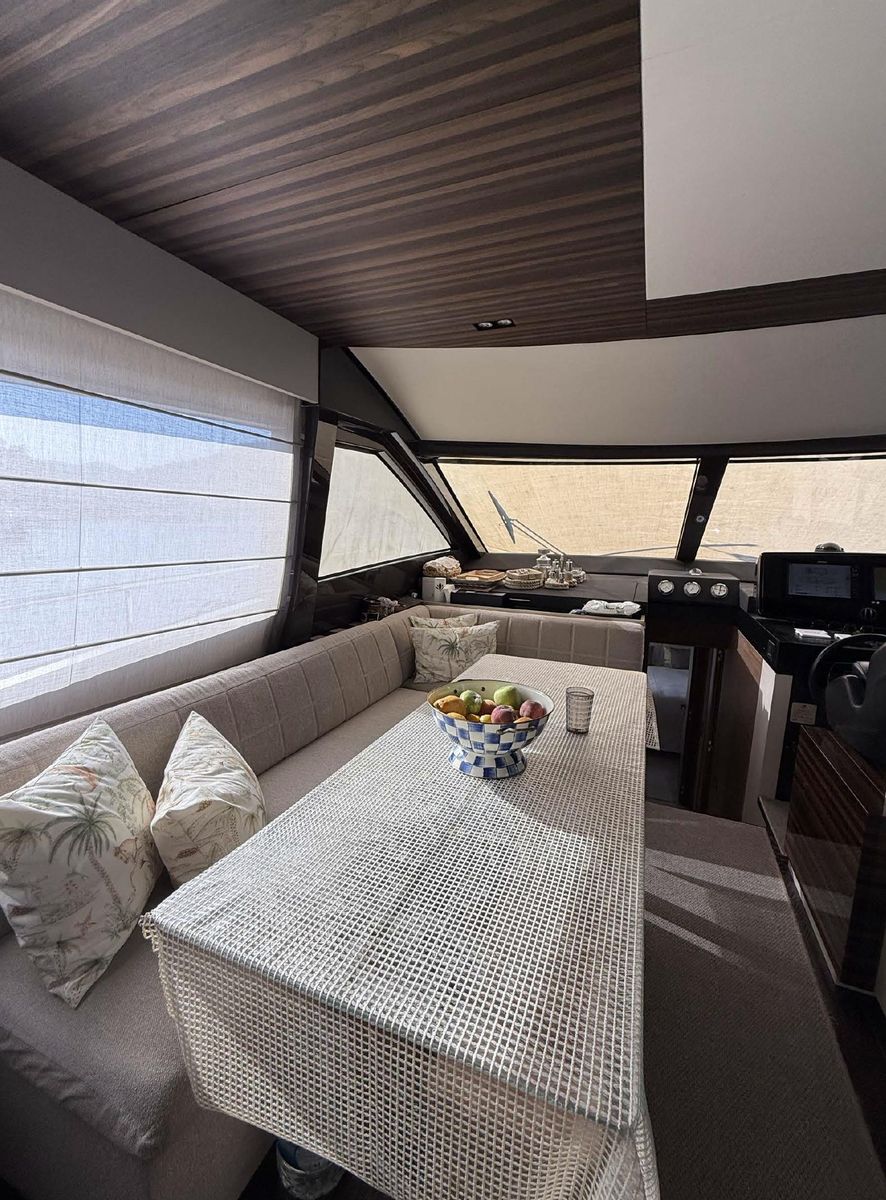 2018 Ferretti Yachts 66 