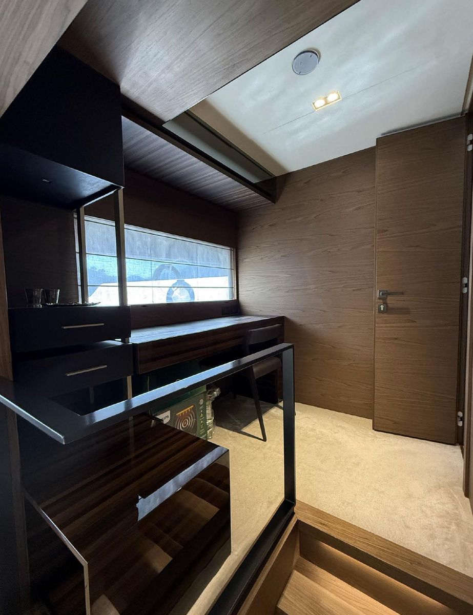 2018 Ferretti Yachts 66 