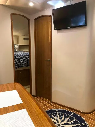 Fuzzy III Yacht Photos Pics 