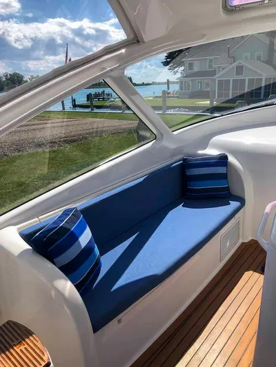 Fuzzy III Yacht Photos Pics 