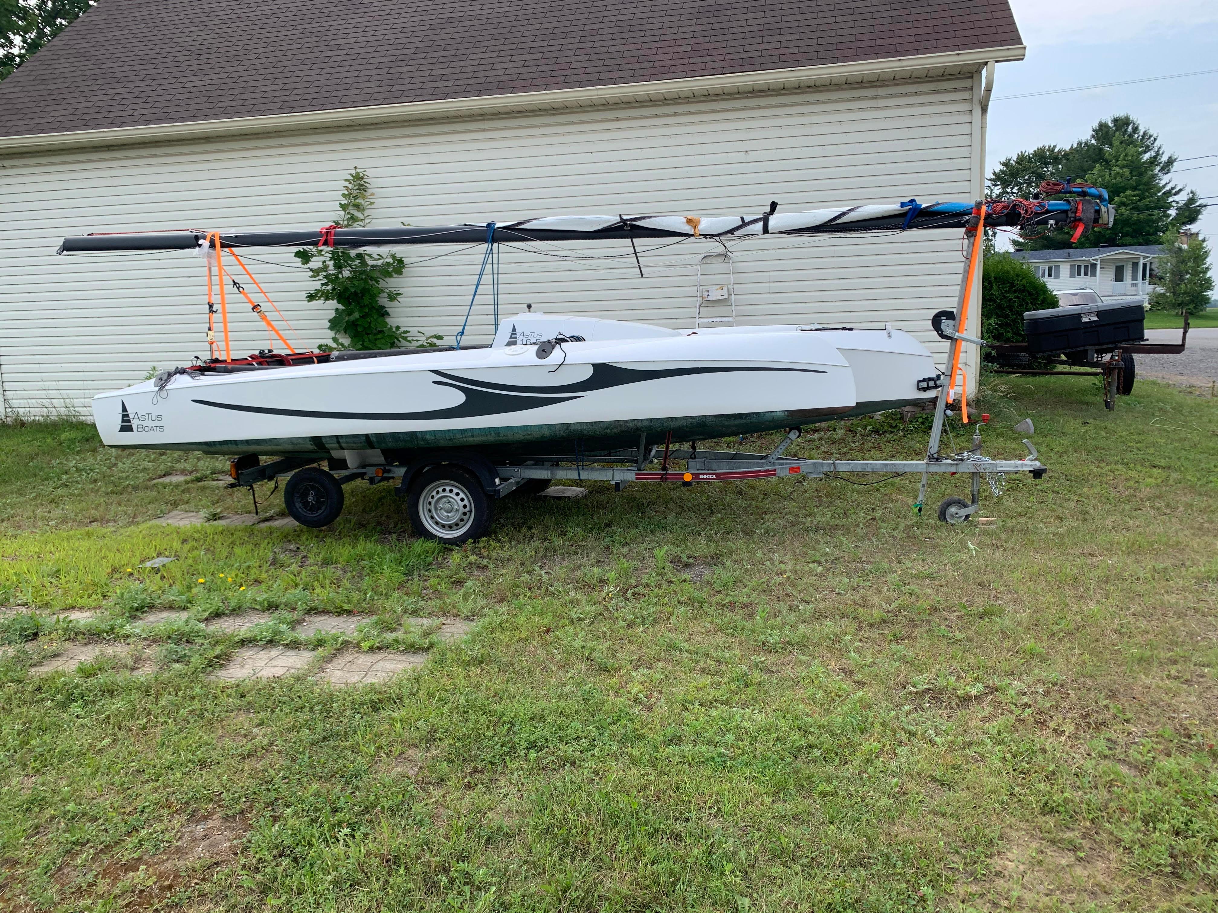 2017 Astus 16.5 Trimaran for sale - YachtWorld