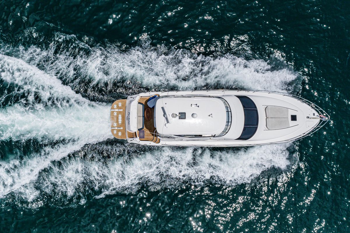 2001 Sea Ray 55 