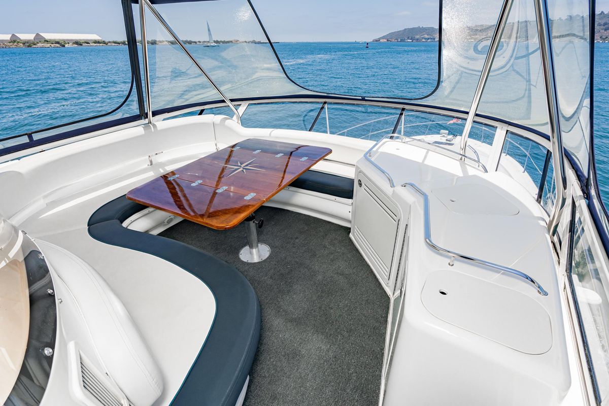 2001 Sea Ray 55 