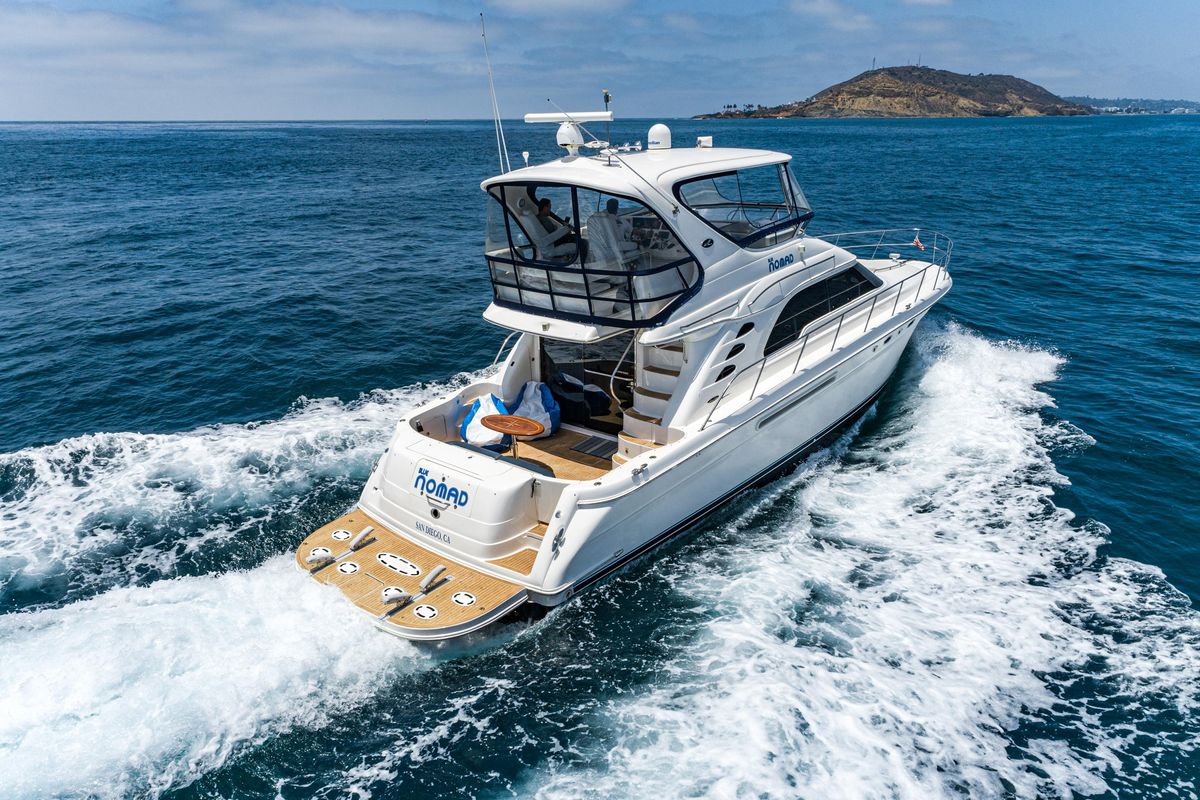 2001 Sea Ray 55 
