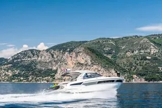 2016 Bavaria Sport 400