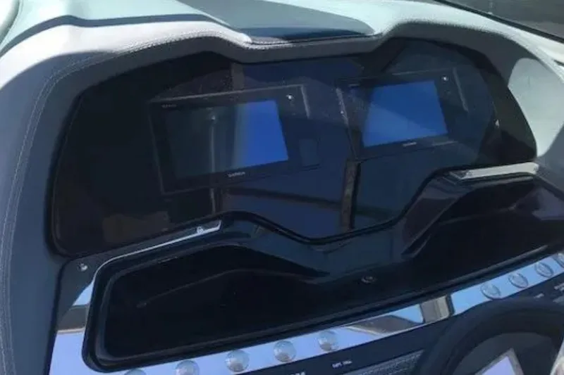  Yacht Photos Pics Dashboard of 2018 Cobalt R35 boat with dual digital displays.