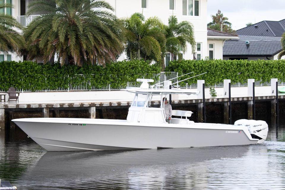 2017 Contender 39ST Centre Console for sale YachtWorld