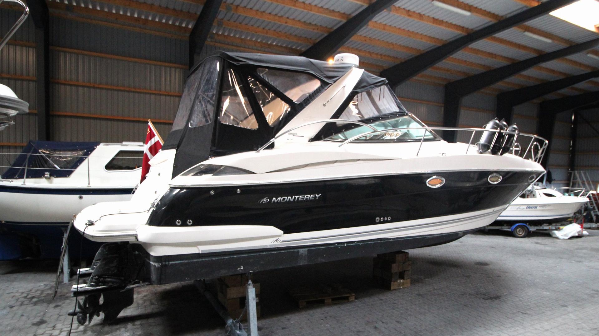 2007 Monterey 350 / 370 Yacht