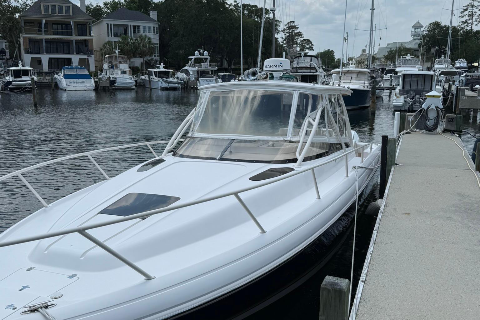 2006 Intrepid 377 Walkaround Cuddy Cabin for sale - YachtWorld