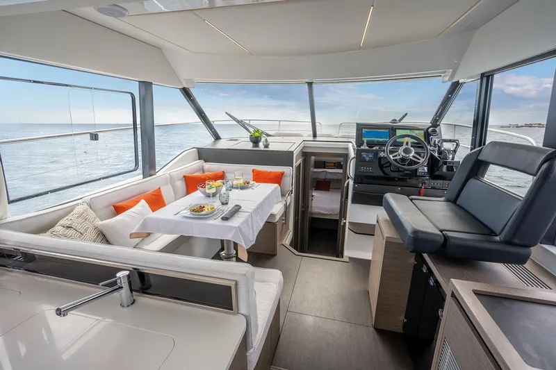  Yacht Photos Pics Manufacturer Provided Image