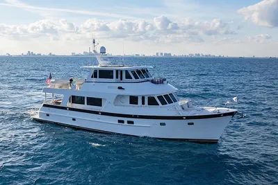 Outer Reef Yachts 740 Deluxbridge Motoryacht