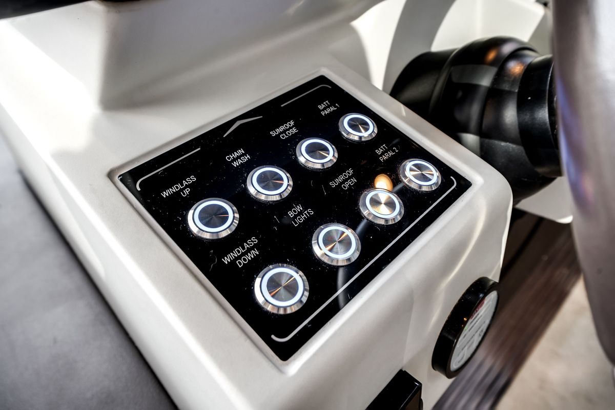 2020 Azimut 60 