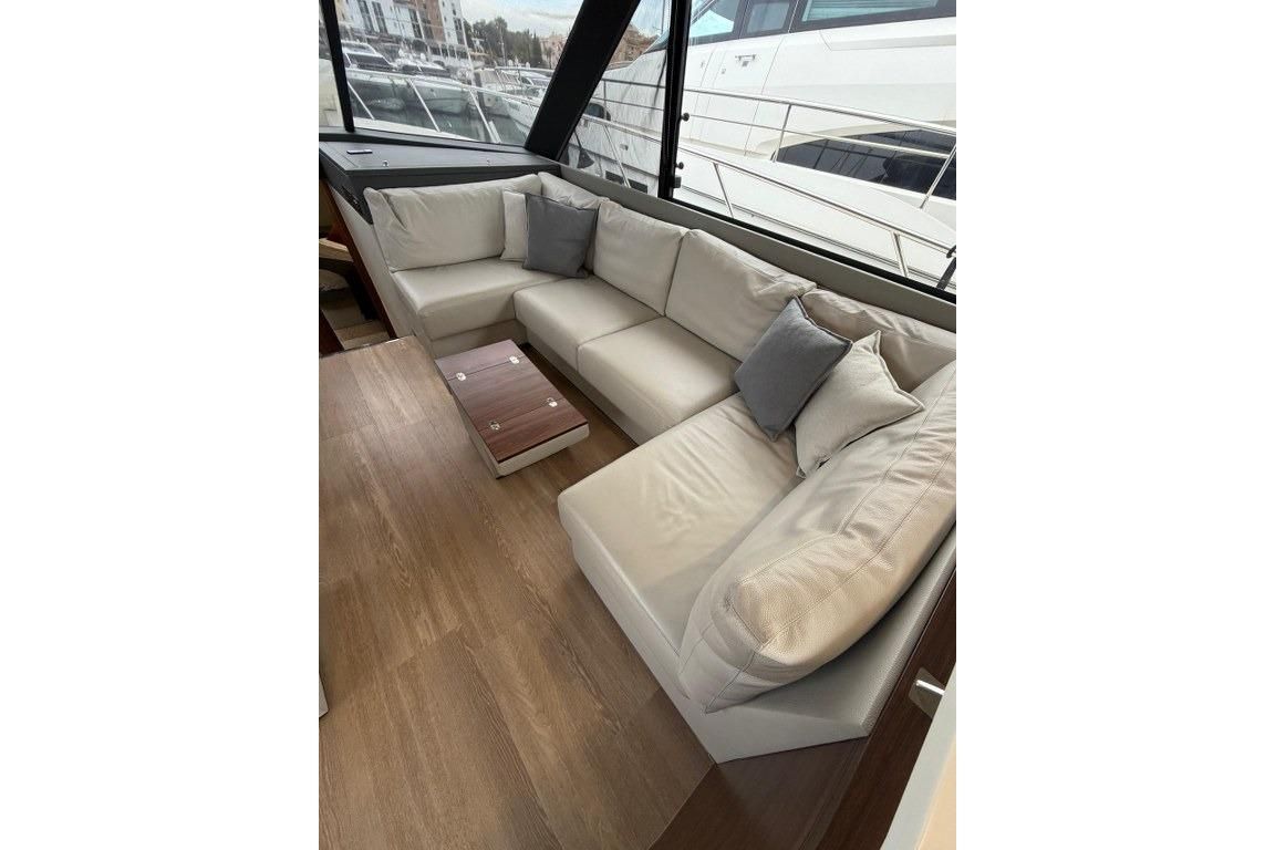 2023 Maritimo 65 