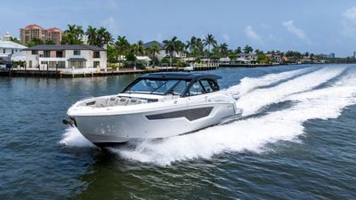Yacht