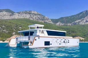 2020 Catamaran Ocean Beast 65