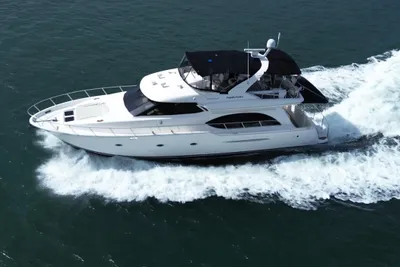 Meridian 580 Pilothouse