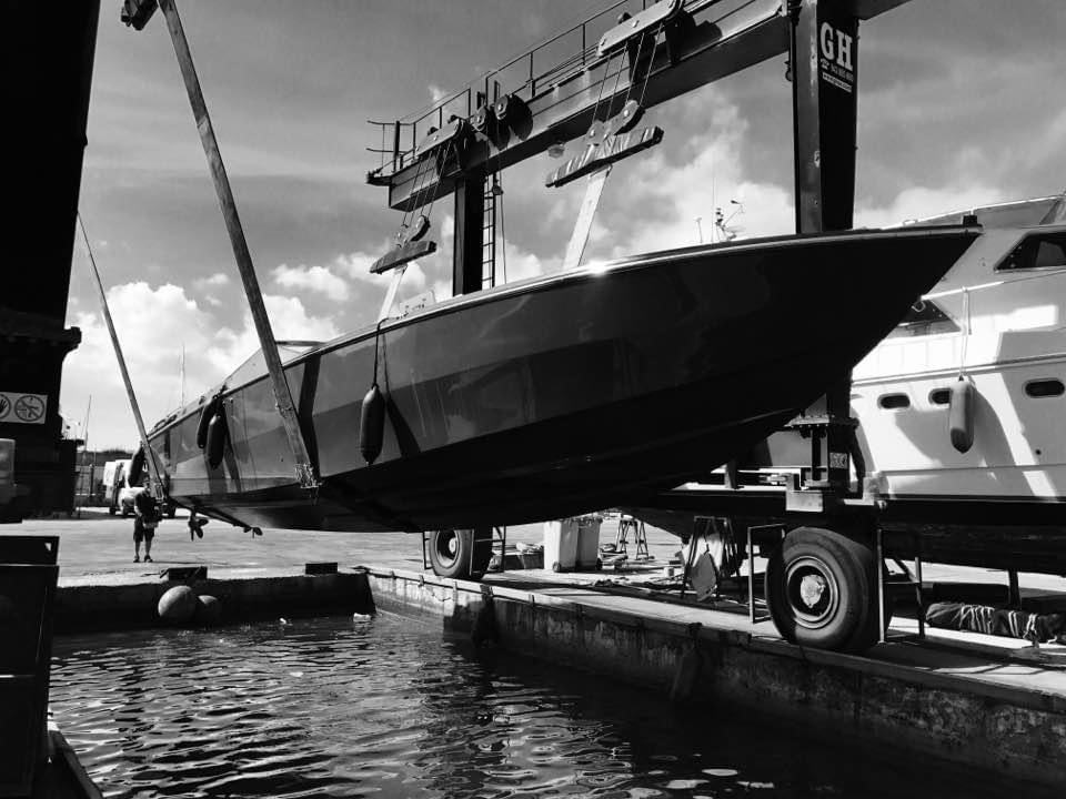 1992 Cigarette Top Gun 38