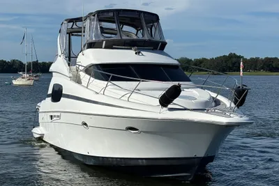 Silverton 410 Sport Bridge