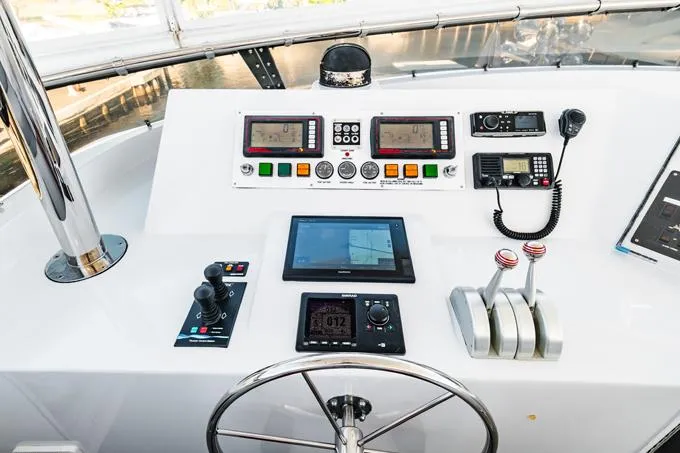 Lone Star Yacht Photos Pics Helm