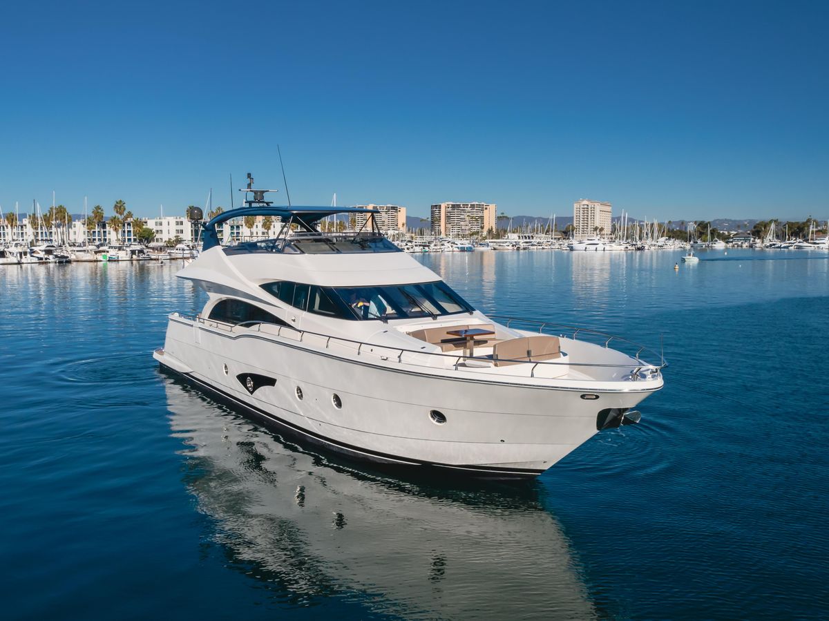 2018 Marquis 72 