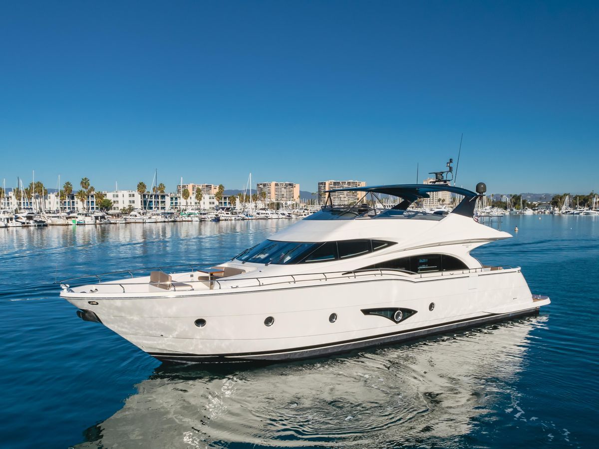 2018 Marquis 72 