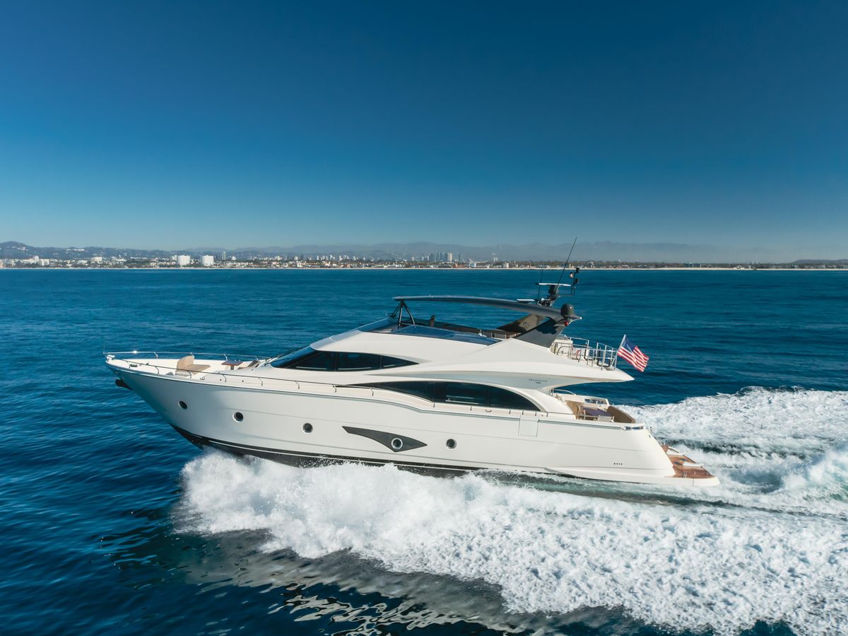 2018 Marquis 72 