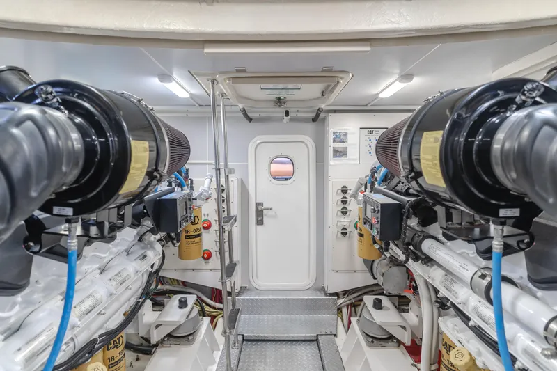 Fine Seas-onings Yacht Photos Pics 