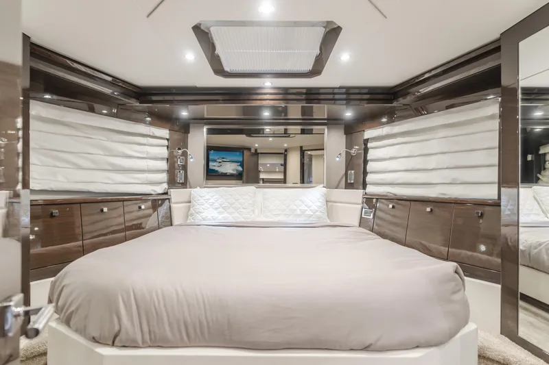 Fine Seas-onings Yacht Photos Pics Luxurious bedroom interior of 2018 Marquis 720 Fly yacht with modern design and ambient lighting.