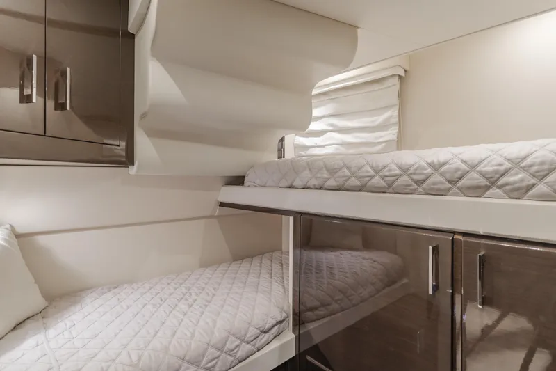 Fine Seas-onings Yacht Photos Pics 