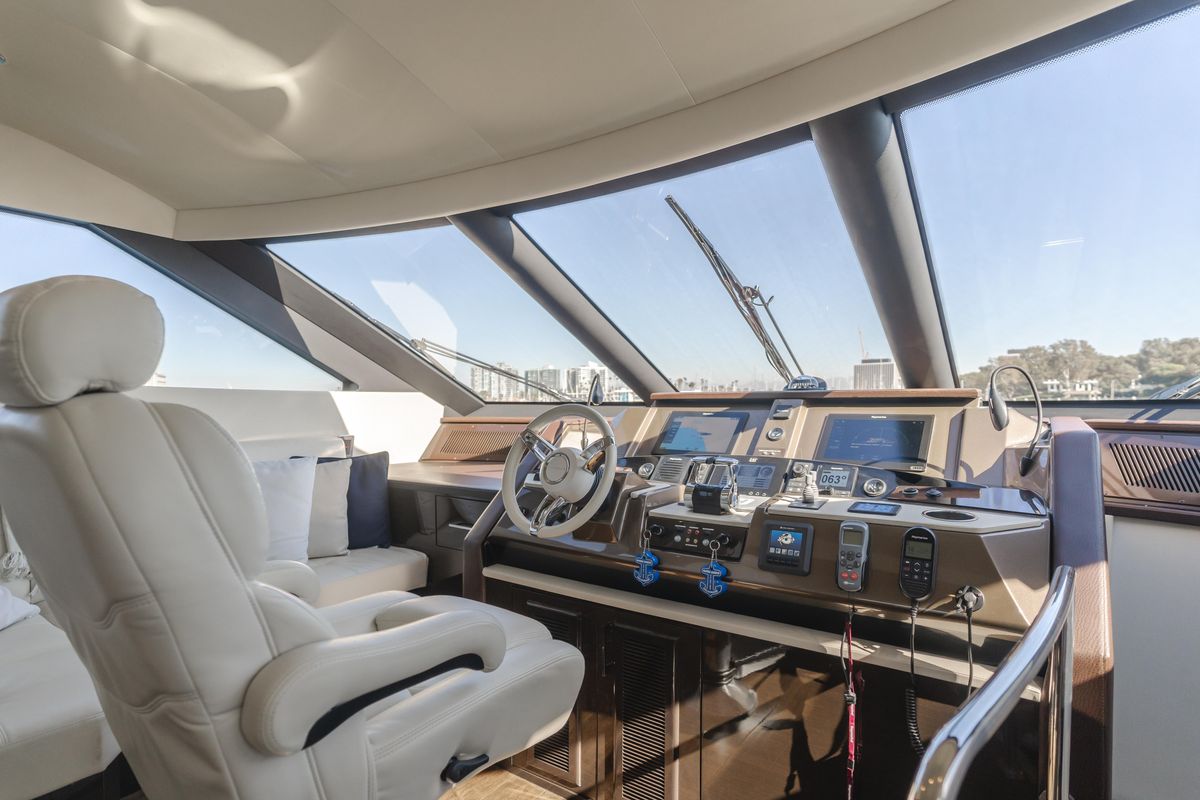 2018 Marquis 72 