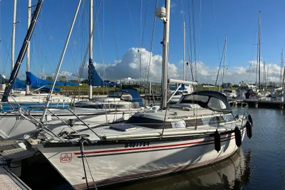 1983 Dufour 3800