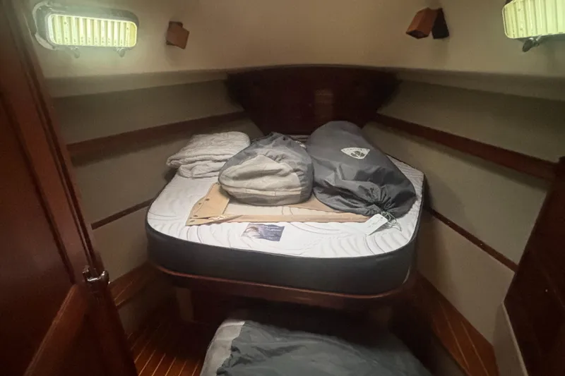 Blue Sky Yacht Photos Pics 