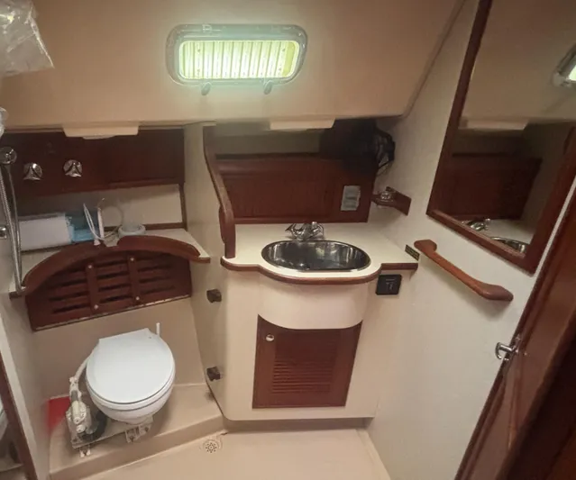 Blue Sky Yacht Photos Pics 