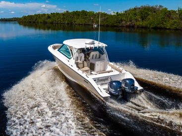 2015 32' Pursuit-325 DC Fort Myers, FL, US