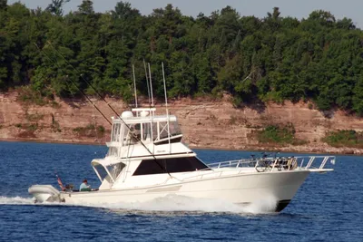 Viking Boats 45' CONVERTIBLE