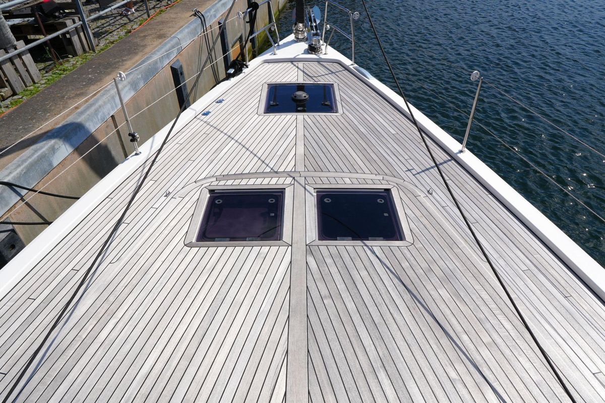 2018 Bavaria 54 