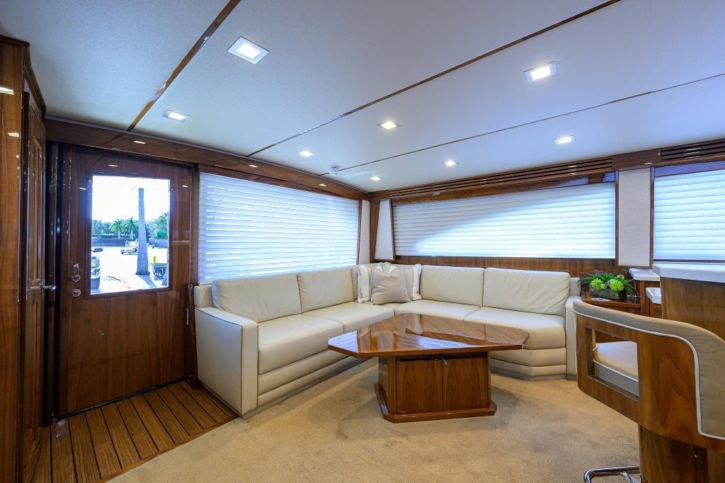 2020 Viking 72 