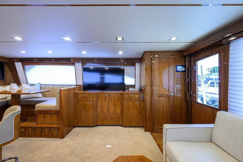 Knot Again Yacht Photos Pics Viking 72 Knot Again - Salon