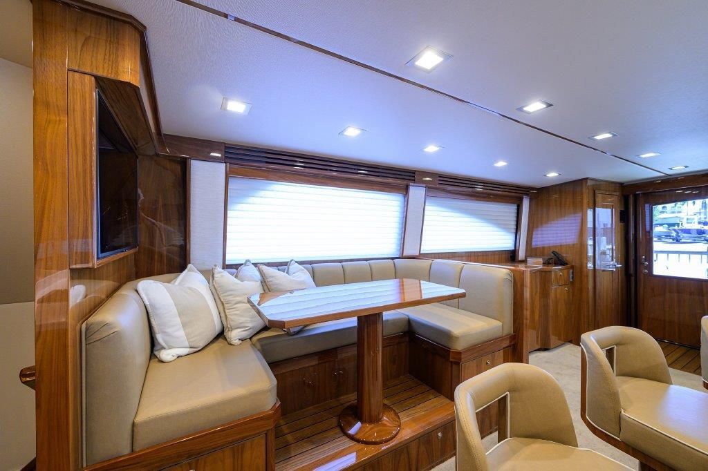2020 Viking 72 
