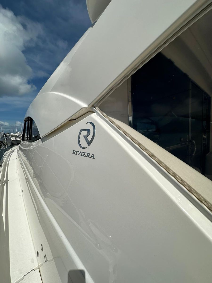 2018 Riviera 60 
