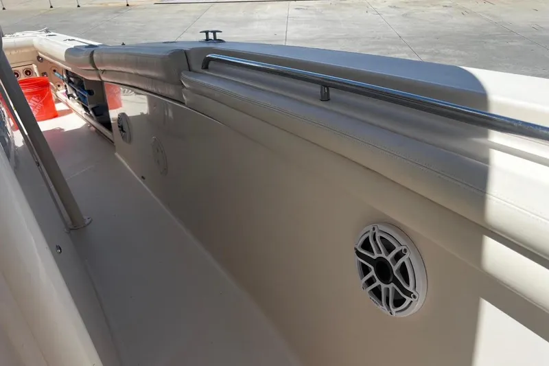  Yacht Photos Pics 2015 Grady-White Canyon 336 boat interior with speaker and railing detail.