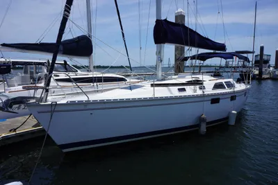 Hunter 35.5